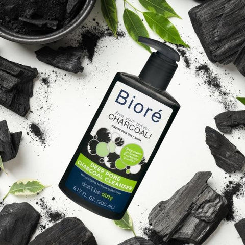 Biore Charcoal Deep Pore Charcoal Cleanser 200ml