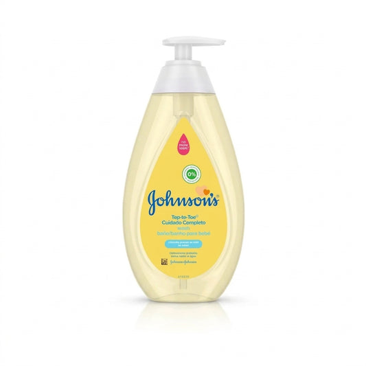 Bottle of Johnson’s Top to Toe Wash Mild & Gentle 500ml
