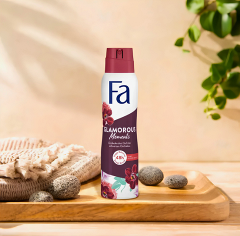 FA GLAMOROUS MOMENTS BODY SPRAY 150ML