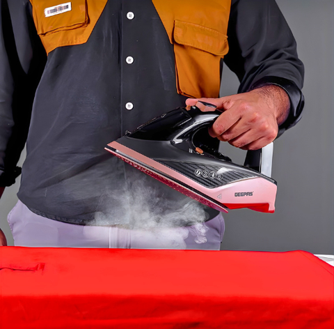 GEEPAS CORD/CORDLESS CERAMIC STEAM IRON GSI7785N 2200W