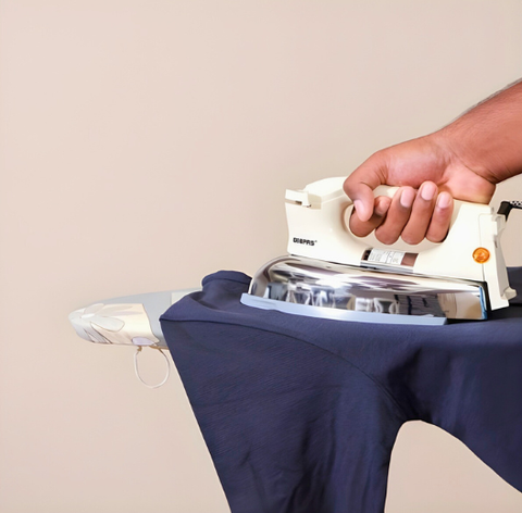 GEEPAS SMOOTH OPERATOR CERAMIC DRY IRON GDI7752P