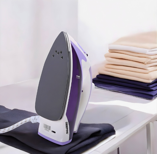 GEEPAS TRAVEL IRON GSI7805 800W