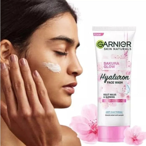 Garnier Sakura Glow Hyaluron Face Wash 100ml
