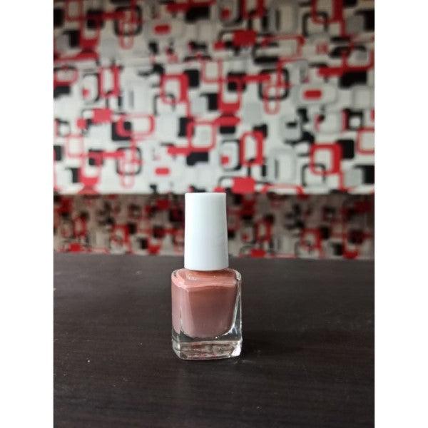 COSMEE NAIL POLISH 06 10ML - Nazar Jan's Supermarket